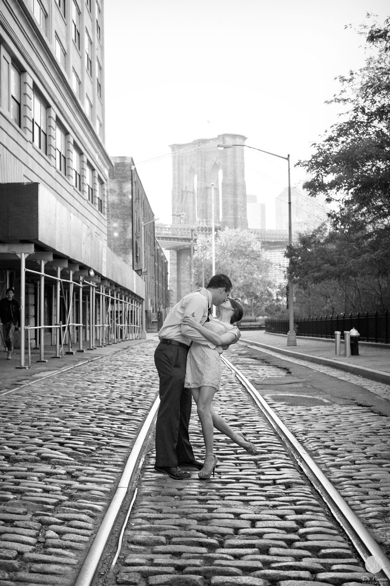 A3 Engagement Photos with Brooklyn Bridge