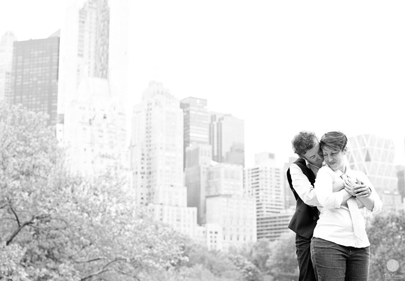 Skyline Wedding Photos in Central Park 