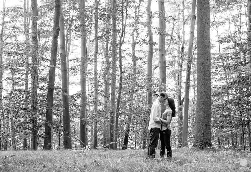 Black and White Engagement Photos 