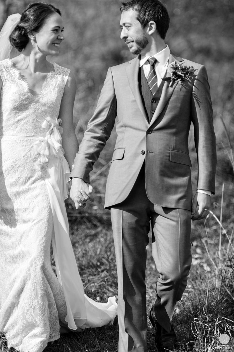 17 Black and White Wedding Photo