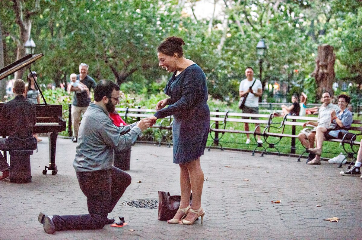 New York Surprise Proposal Photographer