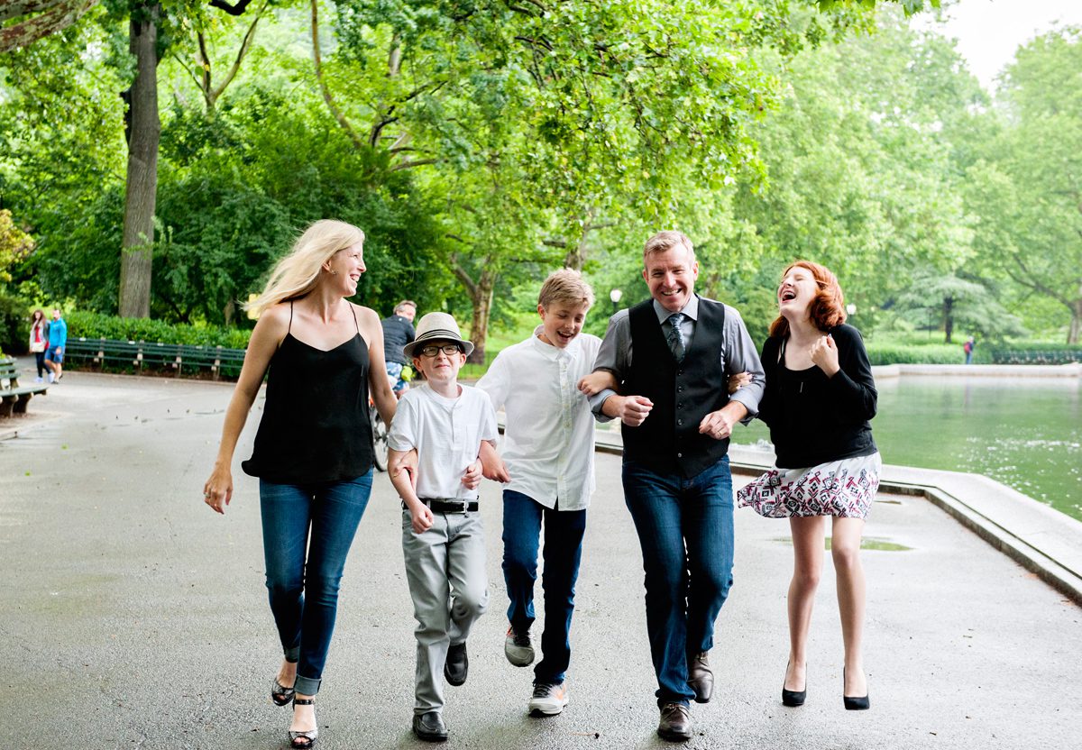 Fun Family Photos in Central Park 