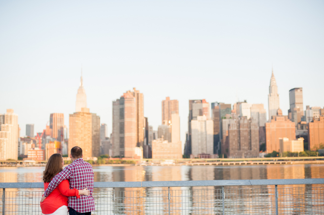 Sunrise Engagement Photos Gantry Plaza State Park