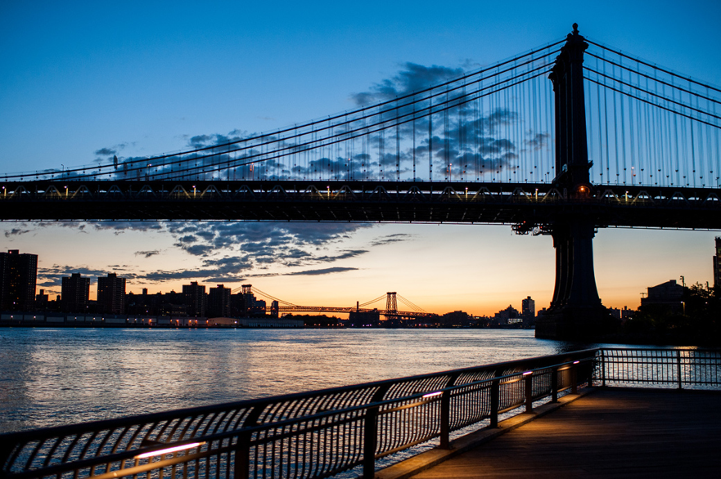 Sunrise at Brooklyn Bridge Park