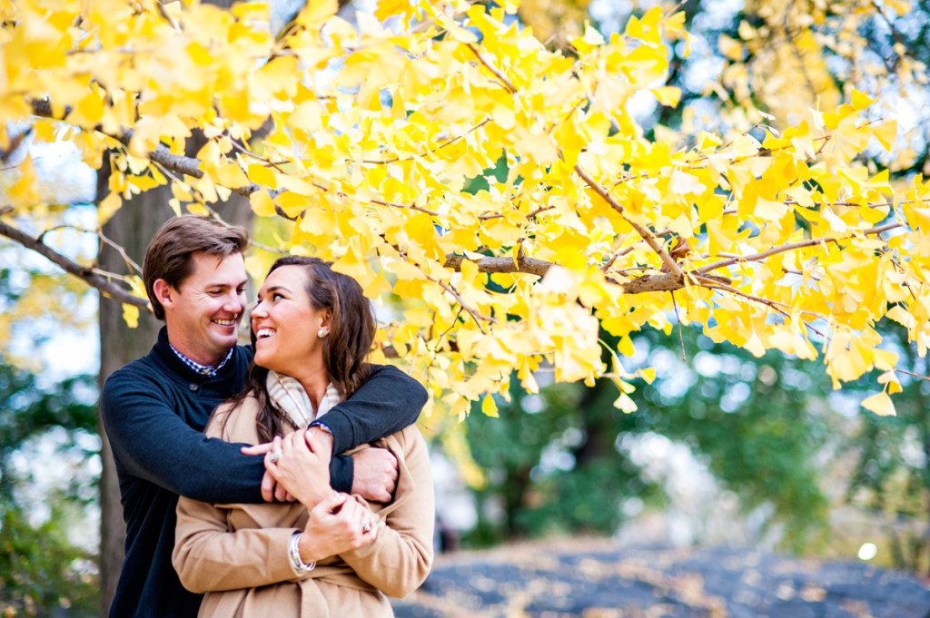 Fall Engagement Photos in Central Park