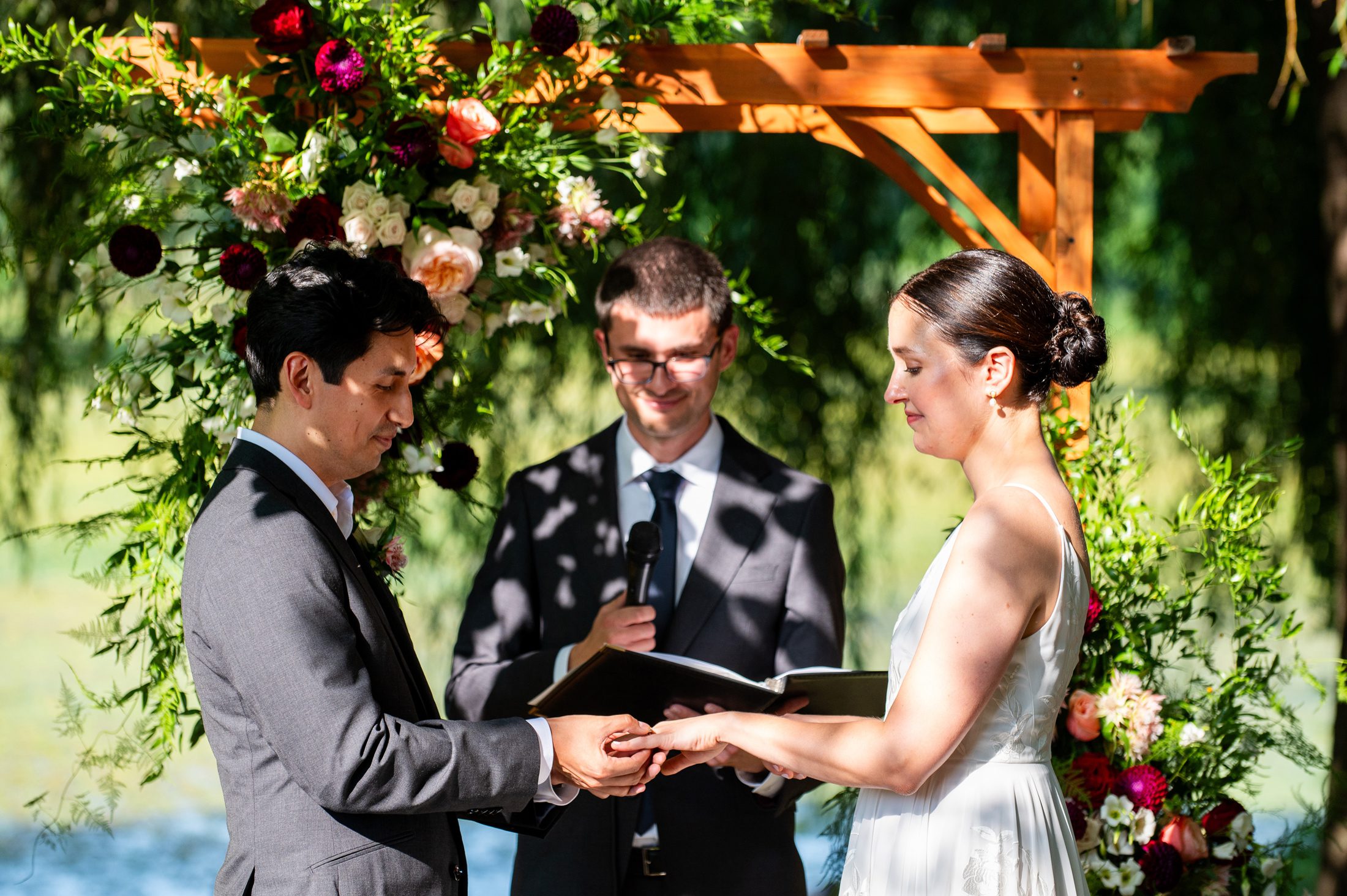 Van Cortlandt Park Wedding Ceremony Photos