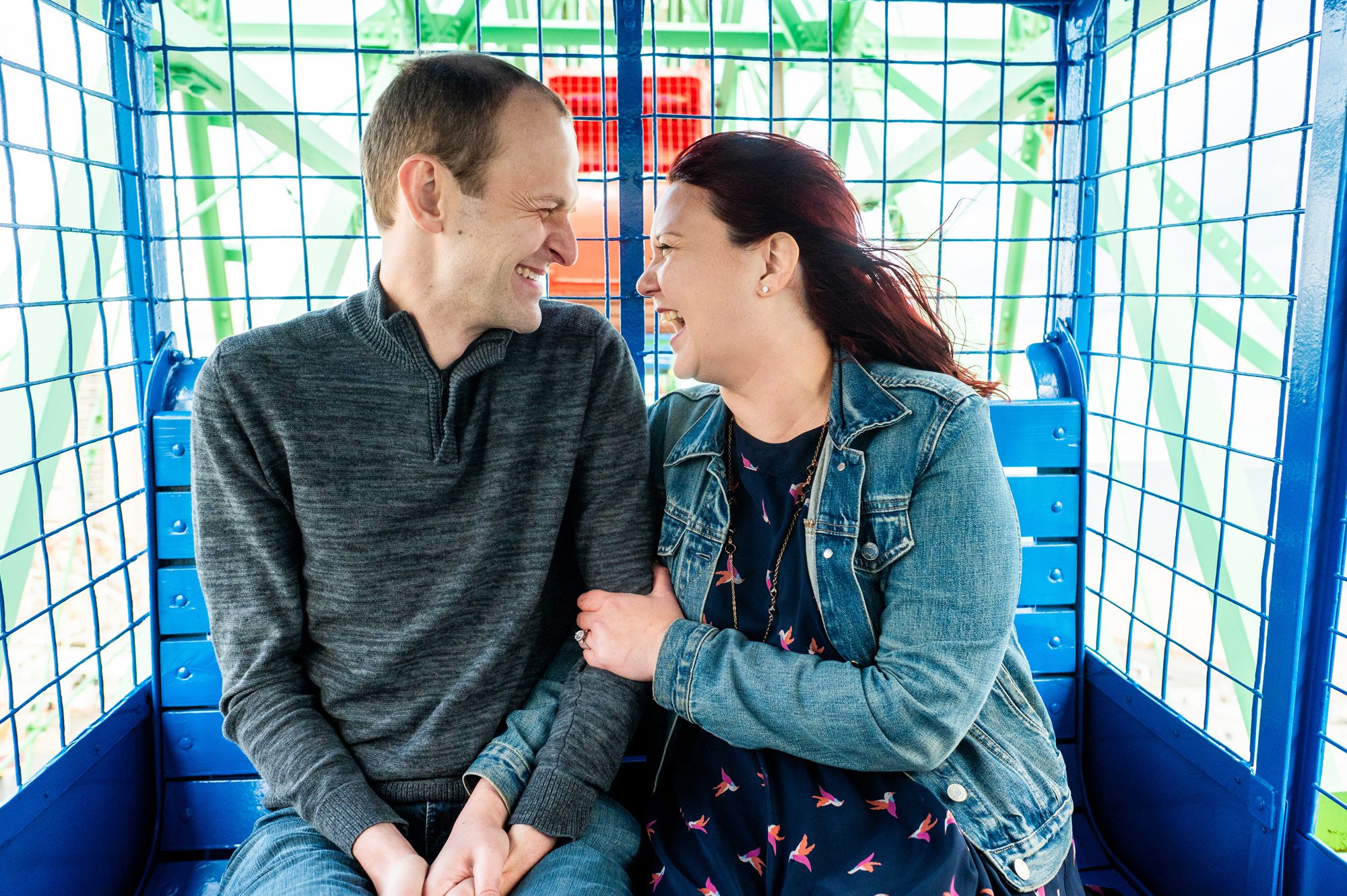 Couple riding the Wonder Wheel at Coney Island