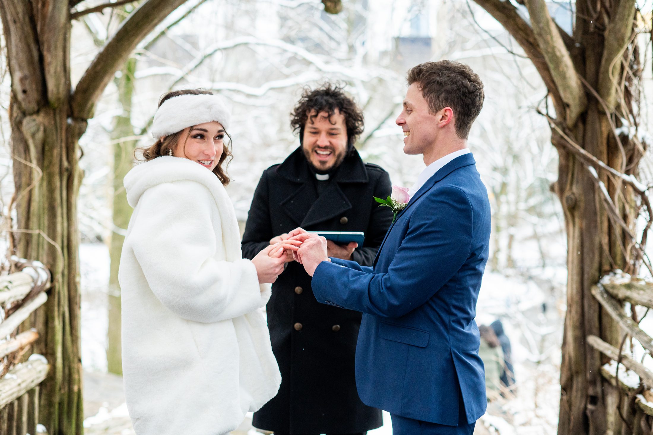 Winter wedding in Central Park 