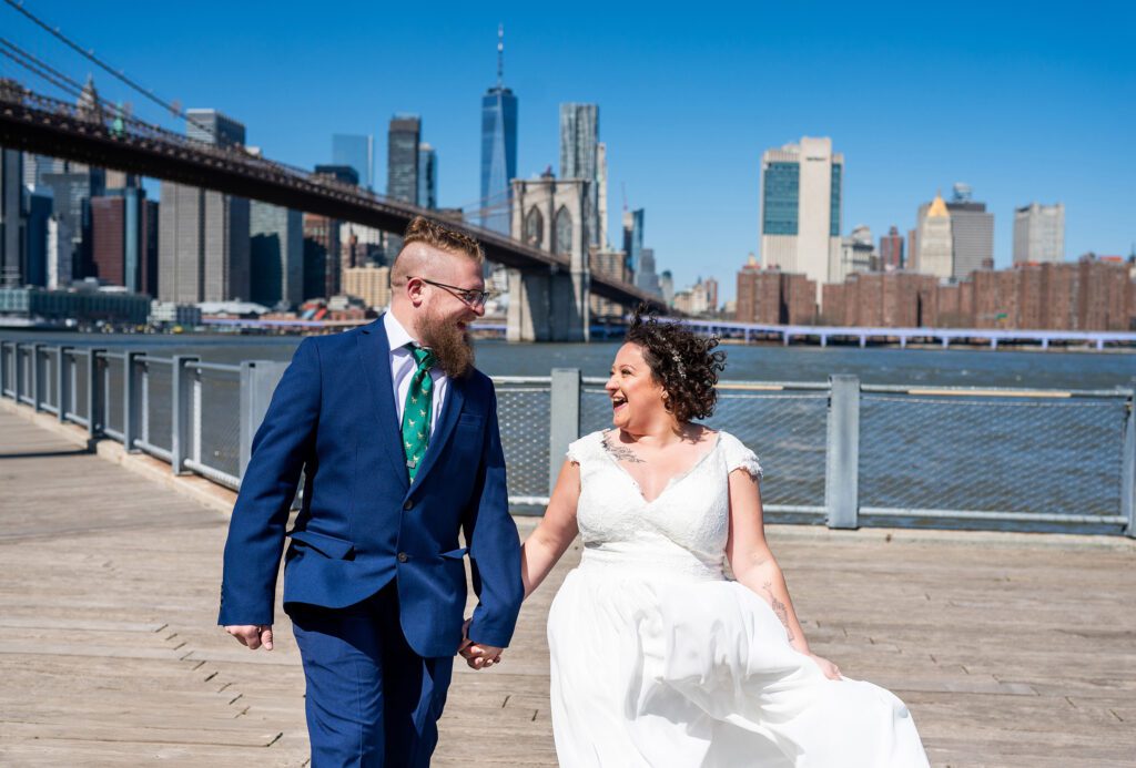 Bride and groom eloping in Brooklyn Bridge Park 