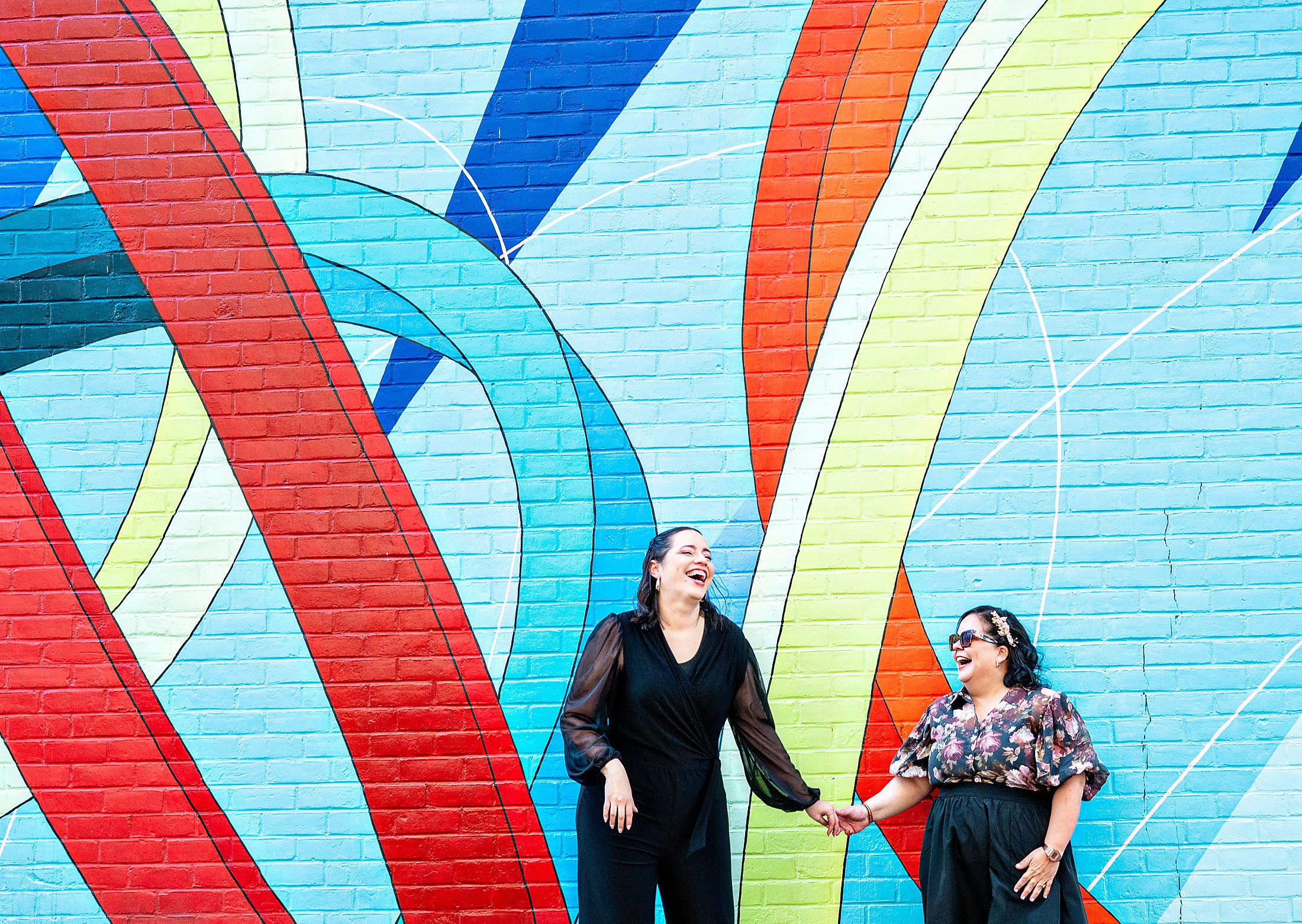 Elopement photos with street art in Brooklyn 