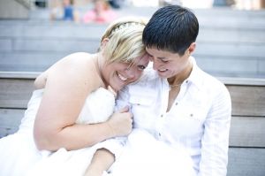c26-Christina&Amanda001.jpg