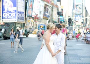 c68-Christina&Amanda094.jpg